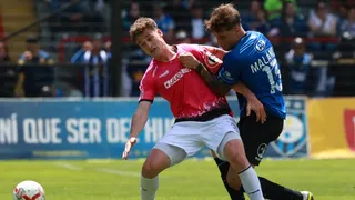 Huachipato vence a Ñublense con polémica del VAR en el último partido del Campeonato Nacional