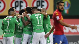 Iván Ledezma puso en ventaja a Audax Italiano sobre Unión Española en el clásico de colonias