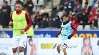 Charles Aránguiz jugó todo el partido en empate de Bayer Leverkusen