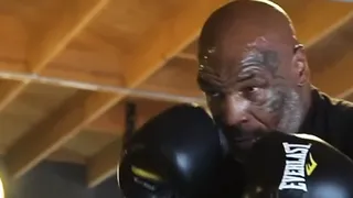 Mike Tyson: “No haré un show, daré el 100 por ciento y Roy Jones se las tendrá que ver con eso”