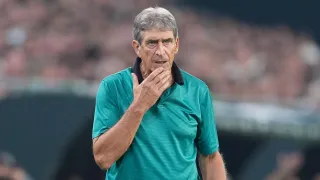 La Roja apunta a Manuel Pellegrini: la fecha en que buscarían su llegada