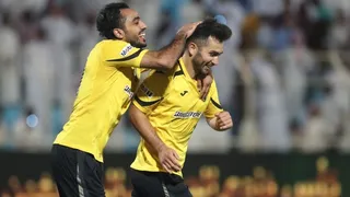 Carlos Villanueva marcó dos golazos en cómodo paso de Al Ittihad a la final de la Copa del Rey