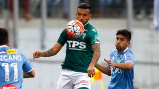 Santiago Wanderers suma poder ofensivo: Fichó a Ronnie Fernández