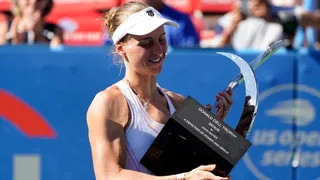 Samsonova remontó ante Kanepi y conquistó el WTA 250 de Washington