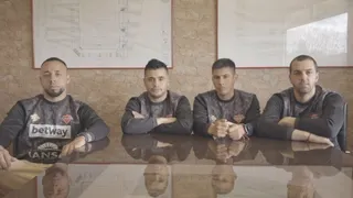 Jugadores de Ñublense respaldaron a Lorenzo Reyes tras la polémica salida de Jaime García