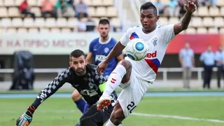 Rangers de Steven Gerrard avanzó a la segunda ronda clasificatoria de la Europa League