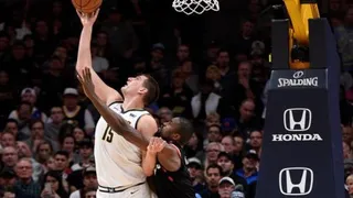 Denver Nuggets frenó a Toronto Raptors en duelo de líderes de conferencia