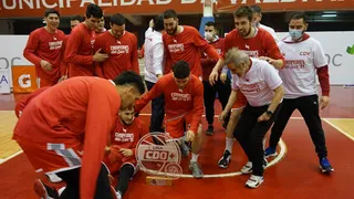 CD Valdivia alzó el título de la Conferencia Sur de la Liga Nacional tras vencer a Las Animas