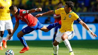 Alexis Sánchez lidera el ranking de los jugadores más infraccionados en Brasil 2014