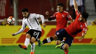 Corinthians superó con lo justo a Independiente en la Copa Libertadores