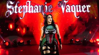 Importante medio estadounidense se rinde ante Stephanie Vaquer antes de WWE Crown Jewel
