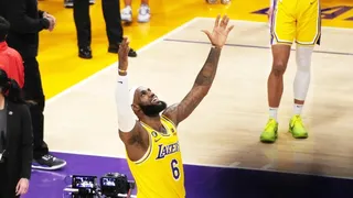 LeBron James se convirtió en el máximo anotador en la historia de la NBA