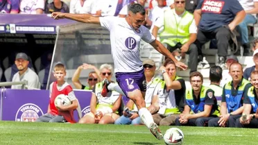 Gabriel Suazo ingresó en amargo empate de Toulouse en Francia