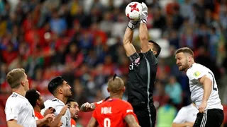 La destacada participación del cumpleañero Johnny Herrera en la Copa Confederaciones