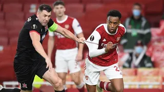 Arsenal doblegó a Dundalk en Londres y marcha con campaña perfecta en la Europa League