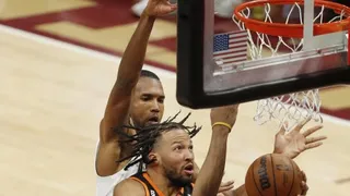 Cleveland lució su calidad e igualó la serie ante los Knicks