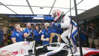 Kevin Magnussen sorprendió y saldrá primero en la prueba sprint del Gran Premio de Sao Paulo