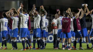 Dani Alves, Thiago Silva y Casemiro confían en la evolución de Brasil