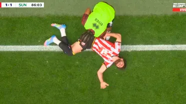 Costillas rotas y sin Premier League: Sunderland asciende a costa de Ben Brereton