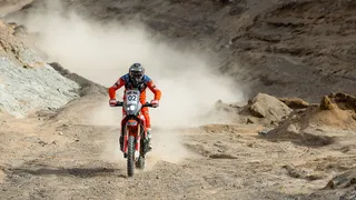 Atacama Rally: Pablo Quintanilla sigue firme y en autos lidera Milton Enrico