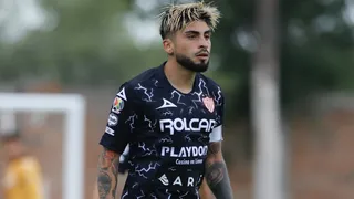 Unión La Calera oficializó el regreso de Bryan Carvallo al fútbol chileno