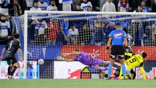 Le marcó a la UC y ahora lo quieren: el goleador que puede llegar libre 