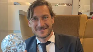 Francesco Totti recibió habilitación para ser representante de futbolistas