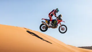 Cornejo explicó compleja norma de bonificación para quienes abren ruta en el Dakar 2024