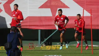 Bombazo en Colo Colo: En Argentina filtran que van por figura de La Roja