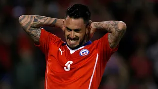 Pinilla: Fui egoísta con mis compañeros de la Roja, podría haberme dedicado al cien por ciento
