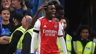Eddie Nketiah fue figura de Arsenal con doblete en la goleada a Chelsea en Stamford Bridge
