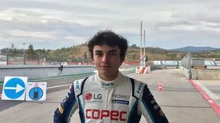 Nicolás Pino logró el segundo lugar en la primera carrera del Supercars Endurance GT4 en Portugal