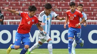 La Roja tropezó con Argentina en su estreno por el hexagonal del Sudamericano Sub 17