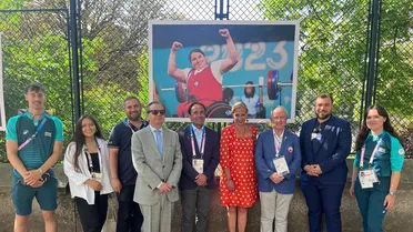 Ministro Jaime Pizarro alabó la medalla obtenida por Yasmani Acosta