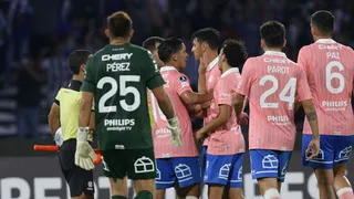 Juan Tagle protestó por agresión a Zampedri en duelo con Talleres: Inaudito lo del árbitro, era roja