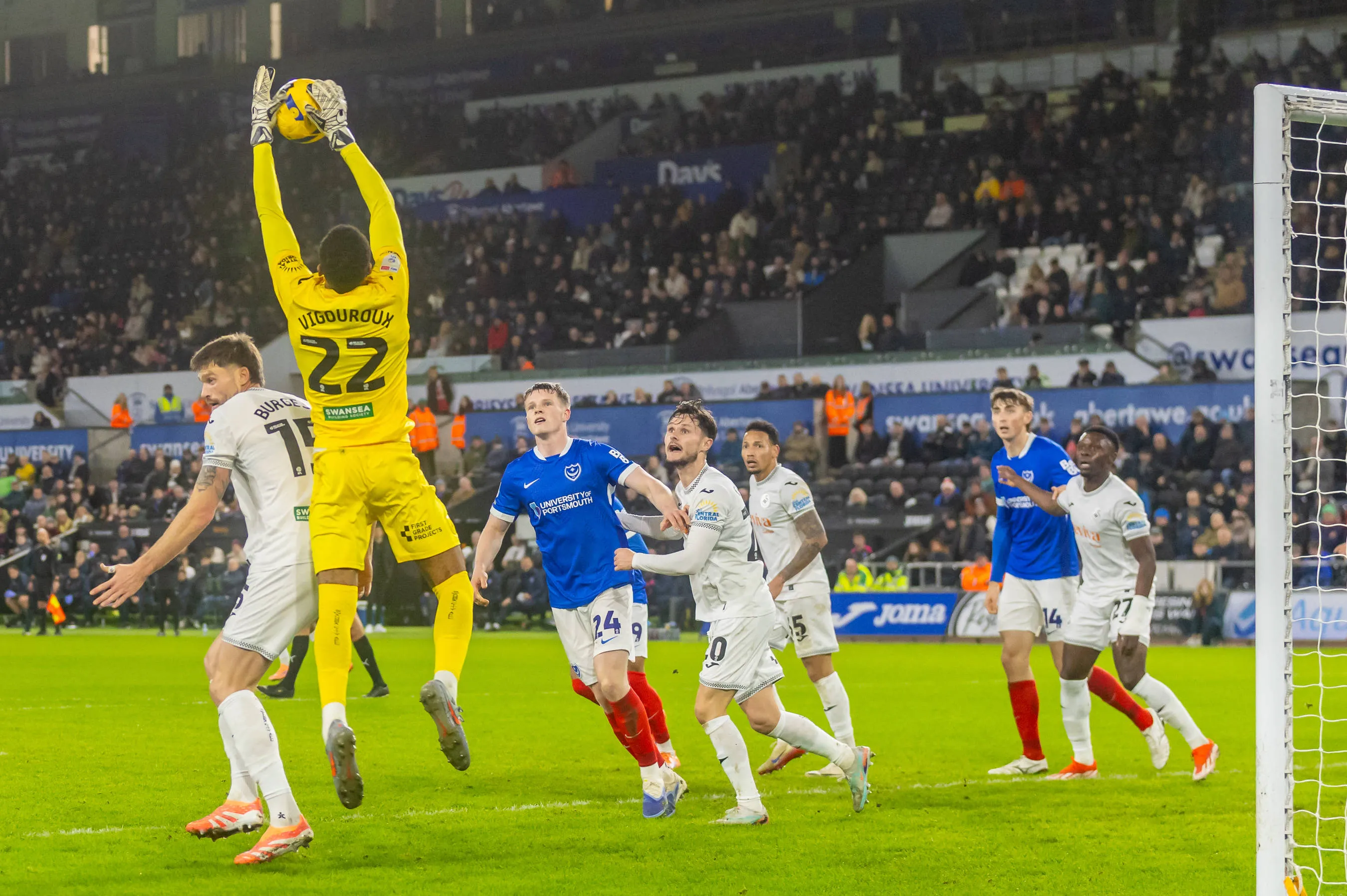 Swansea City v PortsmouthEFL Sky Bet Championship09/12/2025.