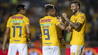 Tigres de Eduardo Vargas venció a Atlas de Guillermo Hoyos y tomó el liderato en México