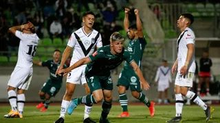 Santiago Wanderers logró una heroica igualdad frente a S. Morning en el Ascenso