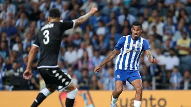 Guillermo Maripán vio acción en derrota de Mónaco ante Porto en amistoso