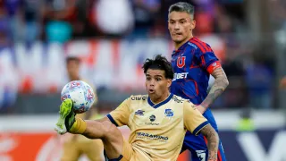 Sufrió y clasificó: La U avanza a cuartos de Copa Chile tras igualar con Everton