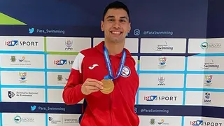 Vicente Almonacid recibió el premio “Mejor de los Mejores” del deporte paralímpico 2022