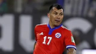 Autoridad Sanitaria refutó escándalo de Gary Medel: No mostró un Pase de Movilidad válido