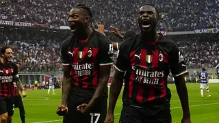 Rafael Leao comandó la remontada de AC Milán con un doblete en el derbi ante Inter