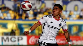 Gustavo Quinteros descartó a Damián Pizarro y Jordhy Thompson del Superclásico por indisciplina