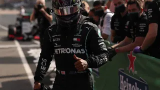Lewis Hamilton sumó su novena pole position de la temporada en Portugal