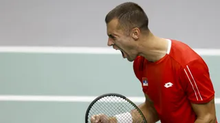 Laslo Djere aseguró la victoria de Serbia contra Corea del Sur en Copa Davis