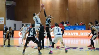 Universidad de Concepción y Puerto Varas jugarán la final de la Copa Chile de baloncesto