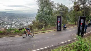 Elías Tello y Paula Baeza ganaron dura carrera en el Parque Metropolitano