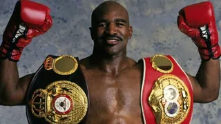 Evander Holyfield siguió los pasos de Mike Tyson y también anunció su retorno al boxeo