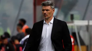 Fernado Ortiz impone su mano en Colo Colo: defensa total a un jugador a pesar de su momento